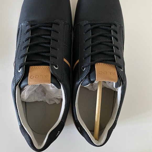 Men shoes - Picture 1 of 3